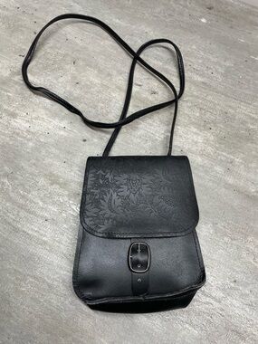 Unbranded Crossbody Bag Womens Small Black Good Vintage Embossed Leather‎ Floral